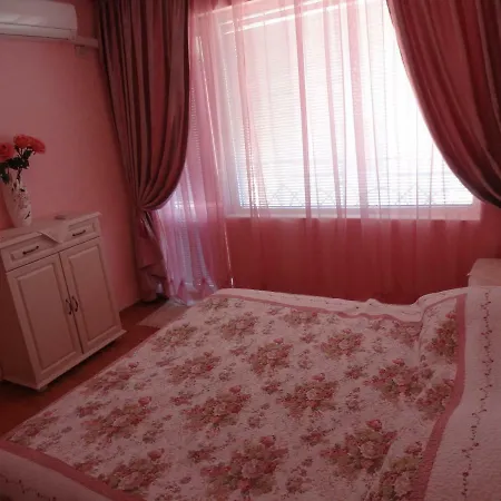 Lena Vip Apart Apartment *