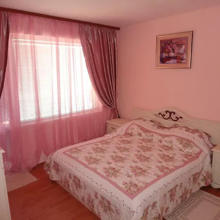 Apartamento Lena Vip Apart Ravda